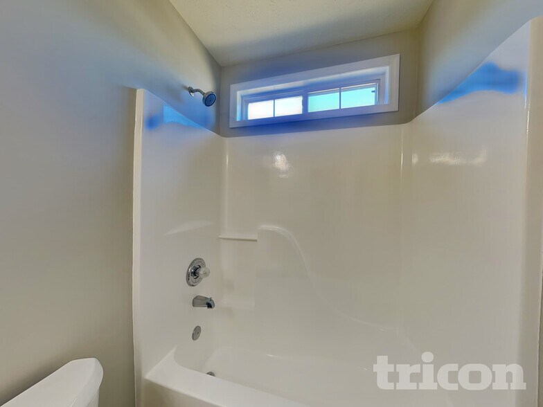 Building Photo - 108 Pembroke Ct