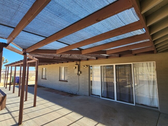Building Photo - 3676 Yucca Mesa Rd