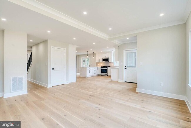 Building Photo - 9300 Riggs Rd