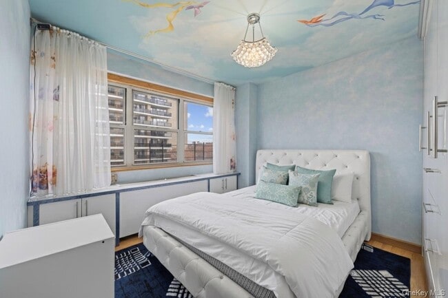 Building Photo - 102-10 66th Rd