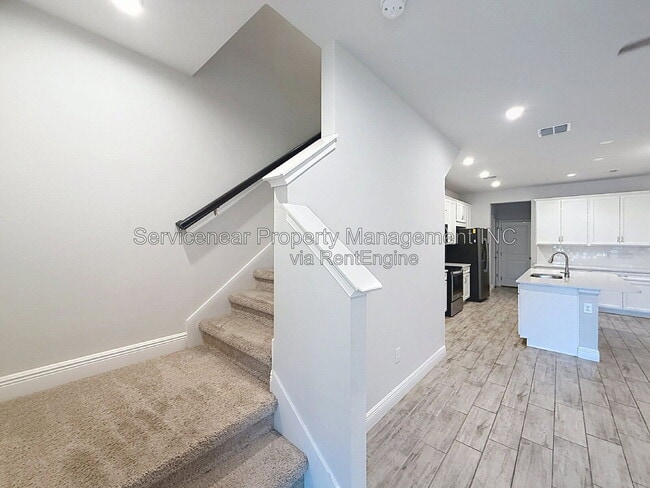 Building Photo - 6008 Grand Sonata Ave