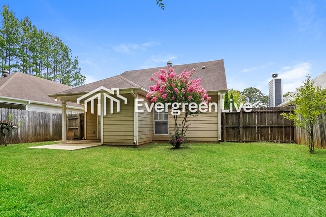 Building Photo - 120 Carrington Ln