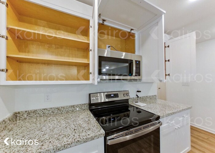 Building Photo - 11425 Camden Ct Cir