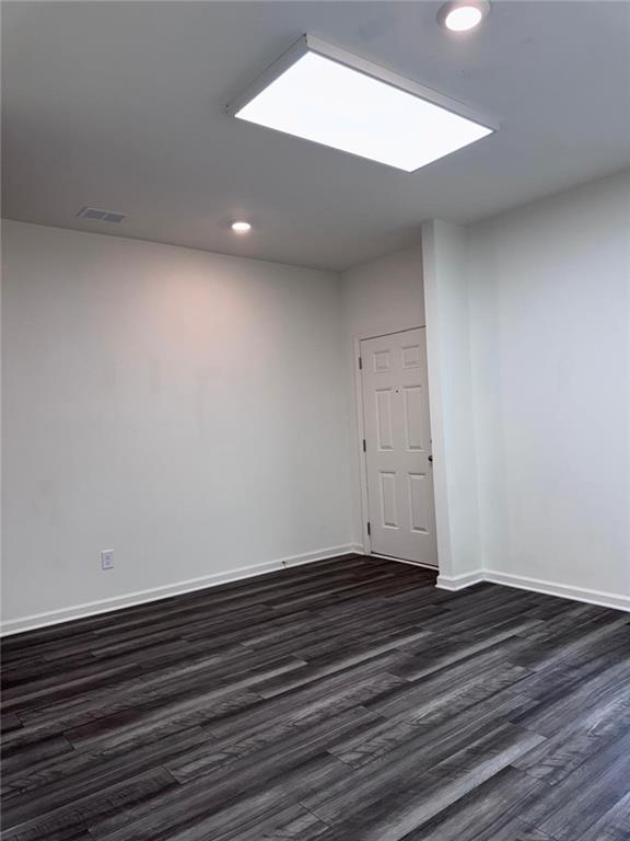 Building Photo - 145 Hargrave Ave
