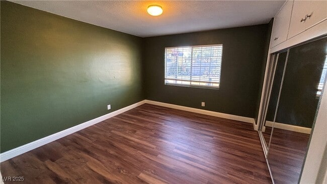 Building Photo - 1516 Houssels Ave