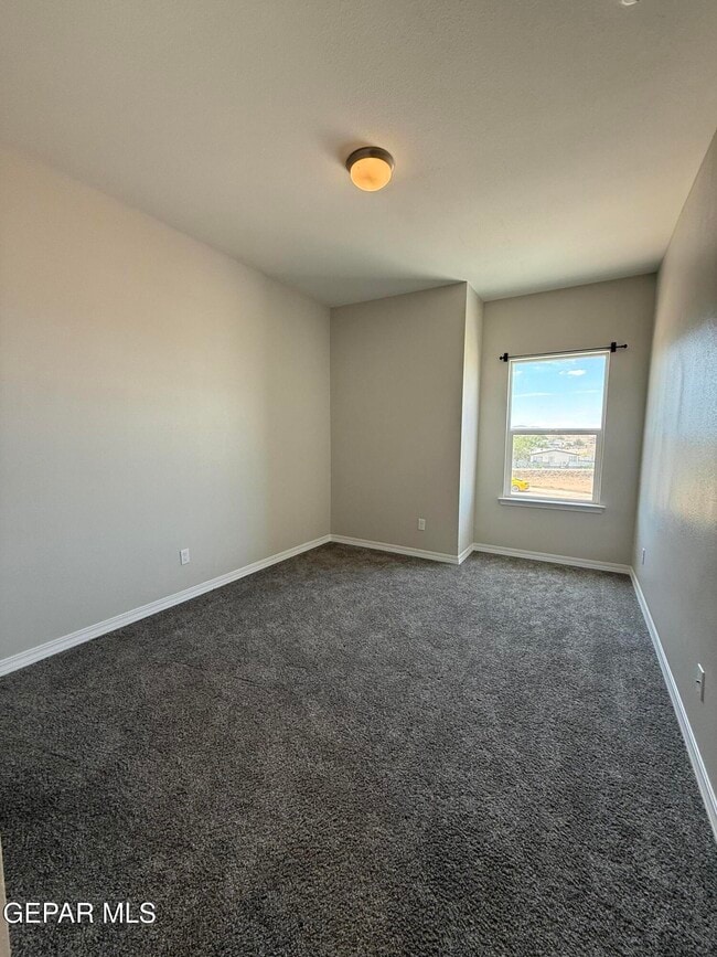 Building Photo - 7412 Rio Rimac Dr
