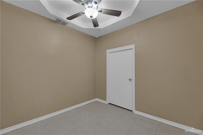 Building Photo - 1814 Mimosa St