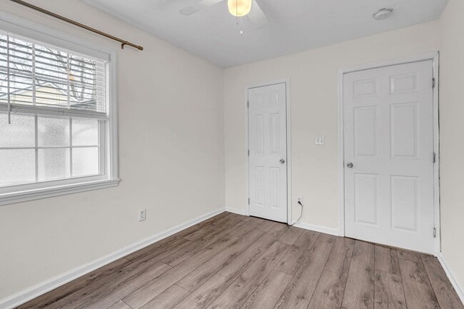 Building Photo - Cute and Cozy 2 bd/1 bath Home in Madison!