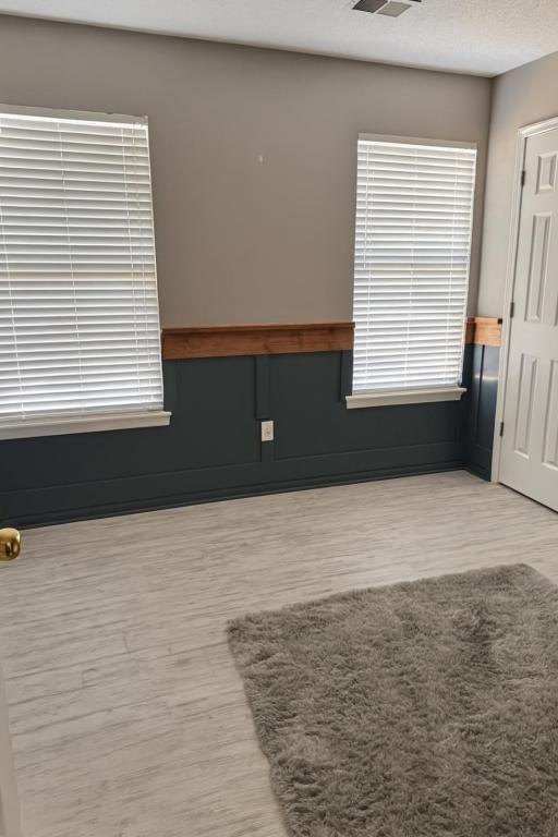 Building Photo - 4910 Darby Ln