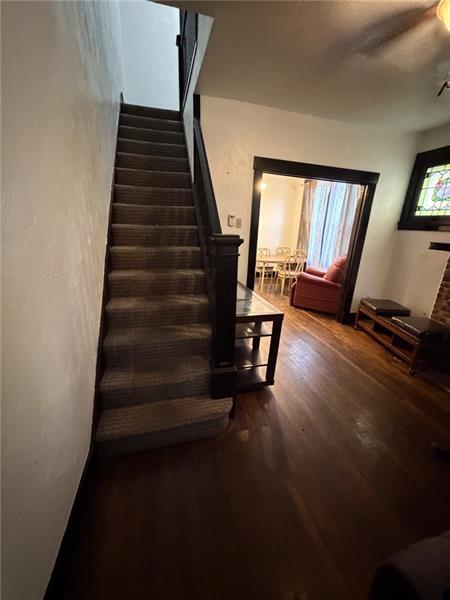 Building Photo - 510 Ivory Ave