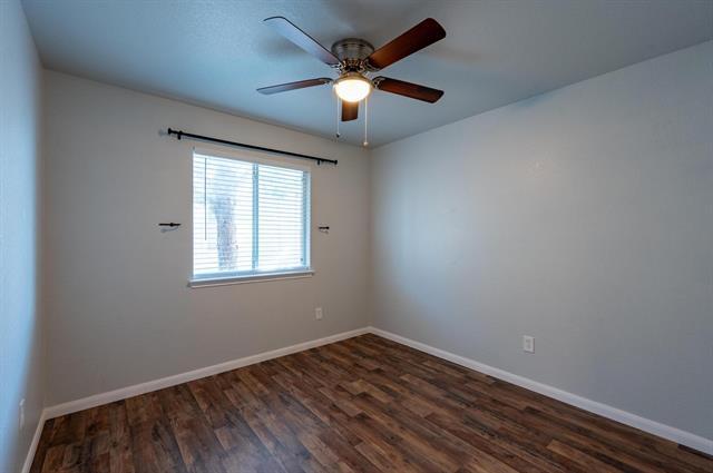 Building Photo - 1705 Willow Way