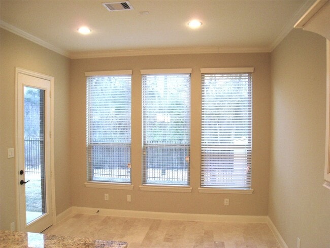 Building Photo - 34 Herons Flight Pl