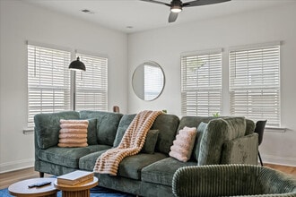 Building Photo - 8530 Steele Creek Pl Dr