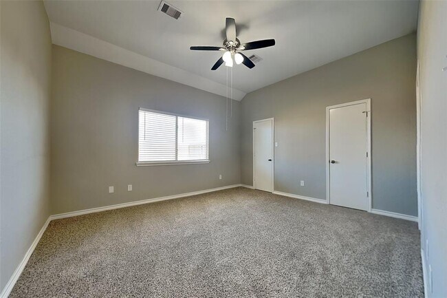 Building Photo - 22723 W Waterlake