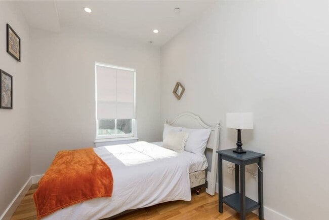 Building Photo - 666 Massachusetts Ave