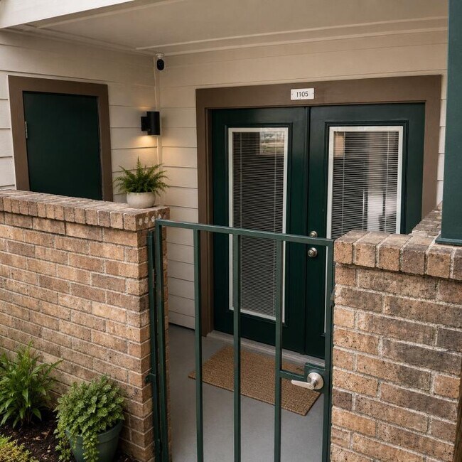 Building Photo - 2314 Bamboo Dr