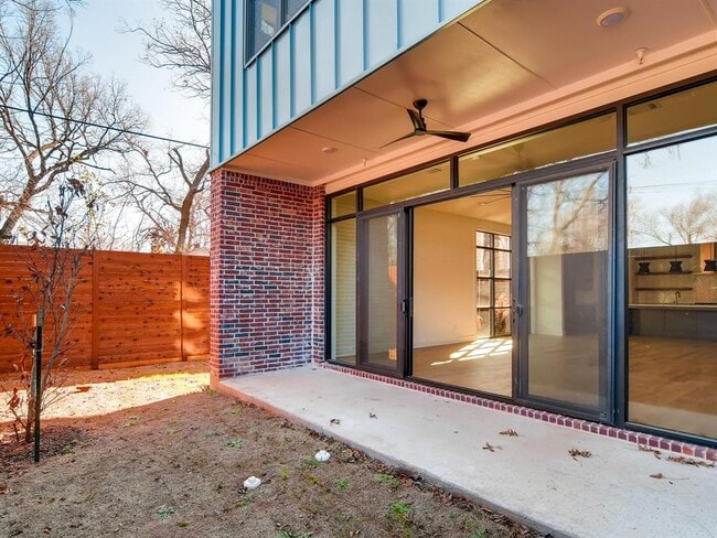 Building Photo - 1258 Annex Ave