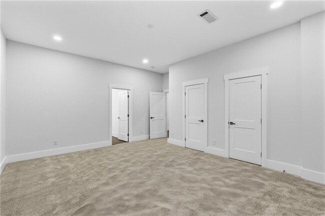 Building Photo - 15448 Hopewell Rd
