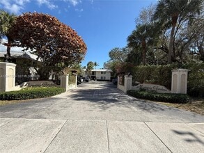 Building Photo - 8607 SW 68th Ct