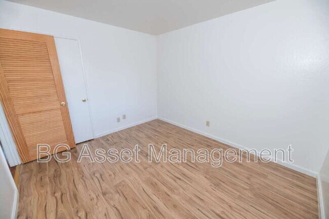 Building Photo - 460 San Marco St