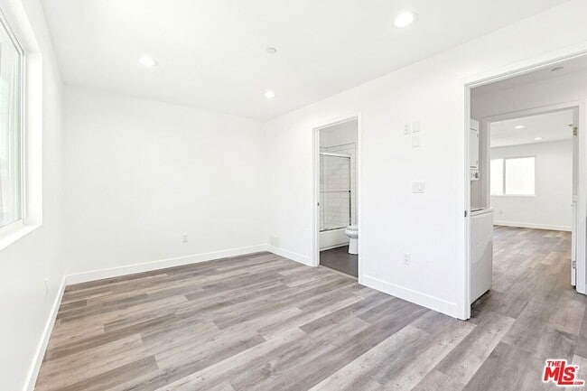 Building Photo - 17610 Sherman Way