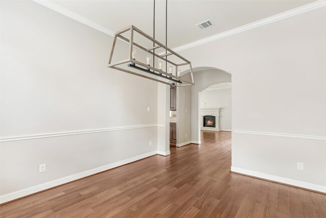 Building Photo - 2817 Shadow Woods Ct