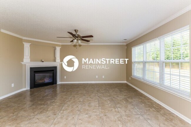 Building Photo - 4 Bedroom Pet-Friendly Home in Charlotte, ...