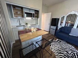 Building Photo - 25345 Maroon Creek Ct
