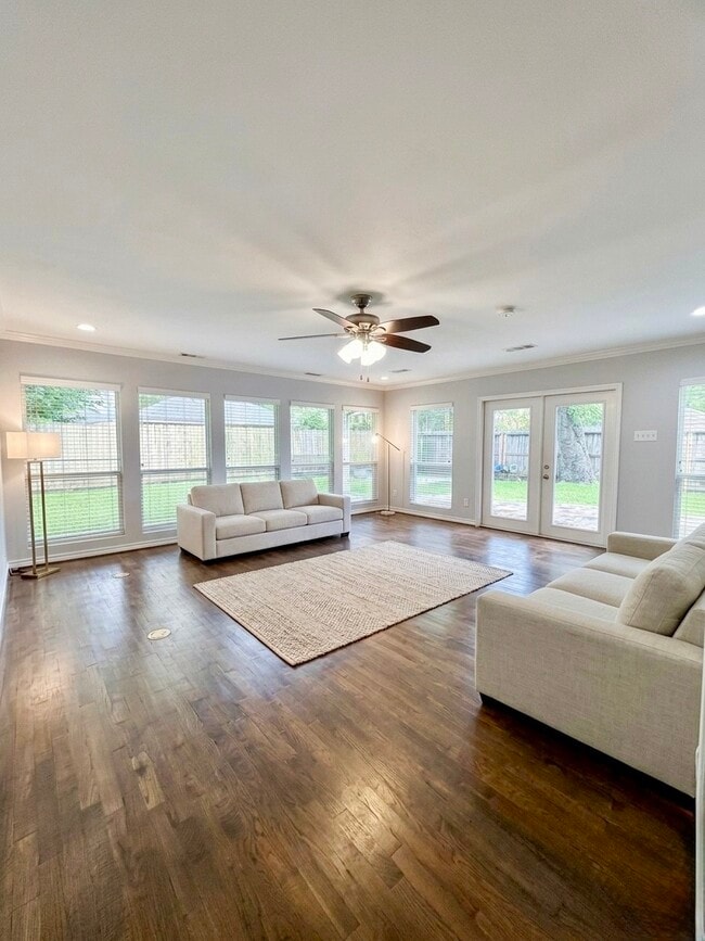 Building Photo - 14011 Wickersham Ln