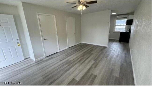 Building Photo - 3632 Manslick Rd