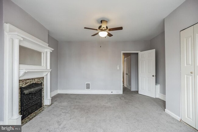 Building Photo - 530 N 58th St