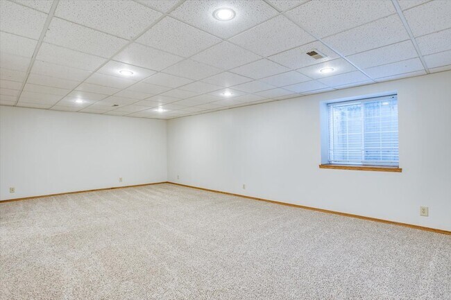 Building Photo - 3607 N Athenian St