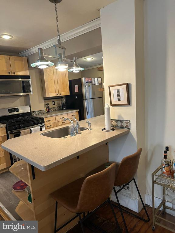 Building Photo - 2144 Kater St