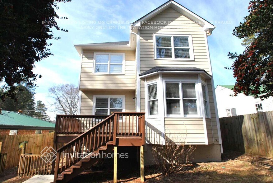 Building Photo - 1560 Carter Rd