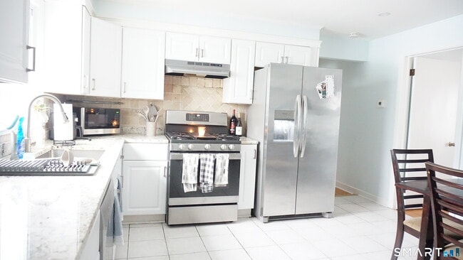 Building Photo - 228 Jennings Rd