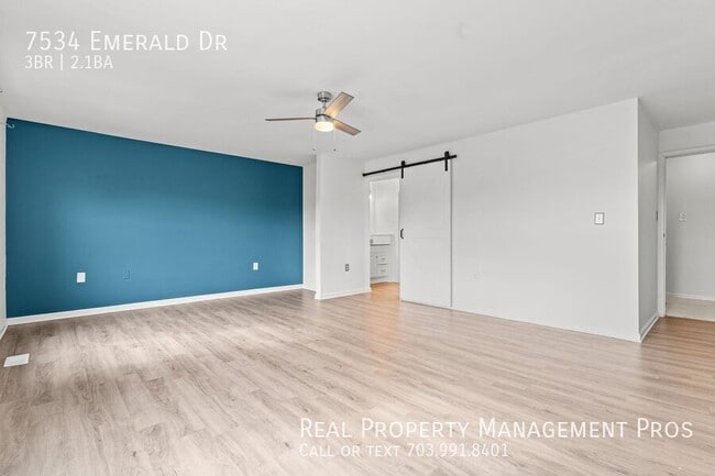 Building Photo - 7534 Emerald Dr