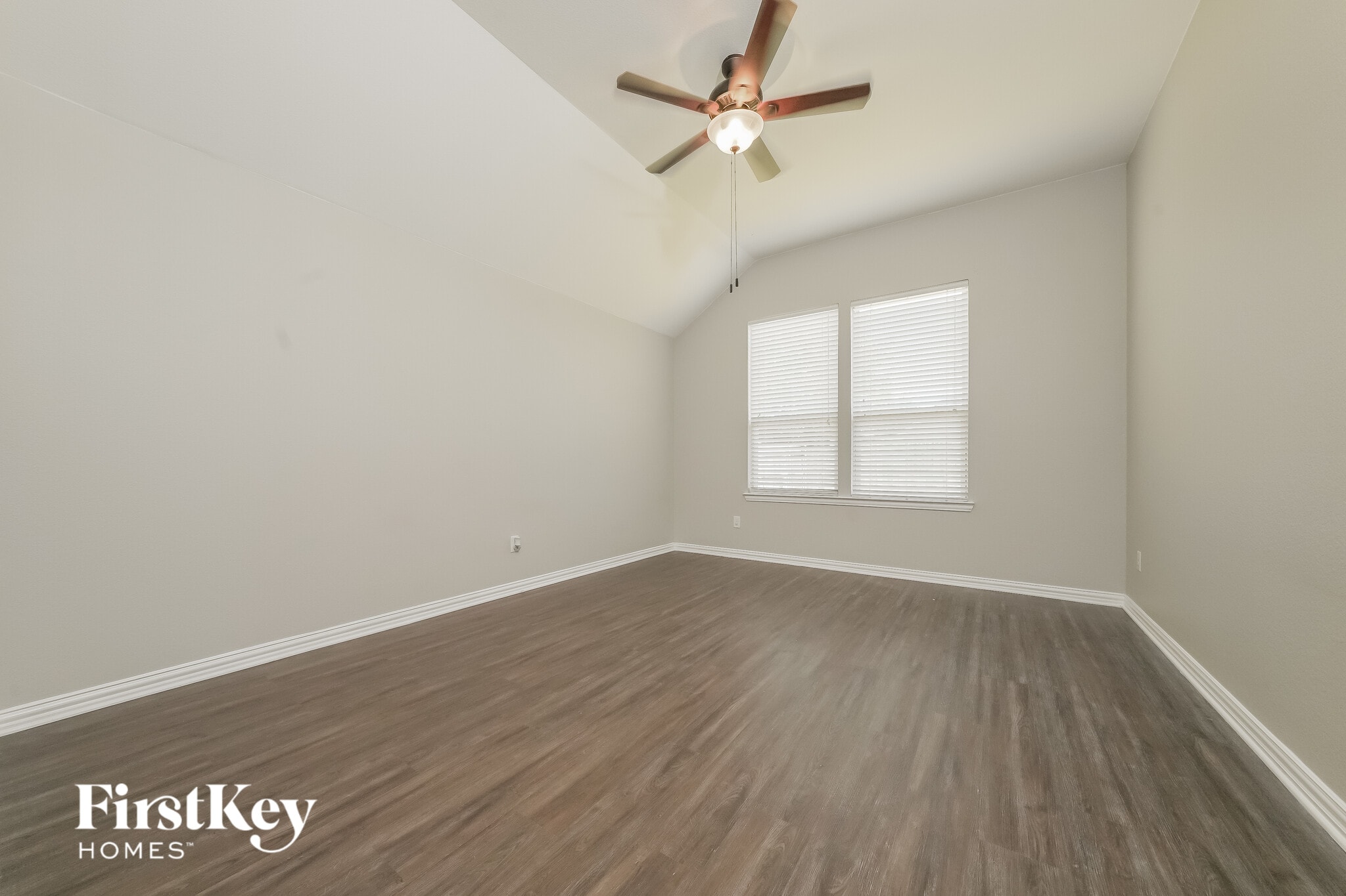 Building Photo - 1521 Toucan Dr