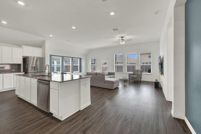 Building Photo - 315 Garcitas Cove