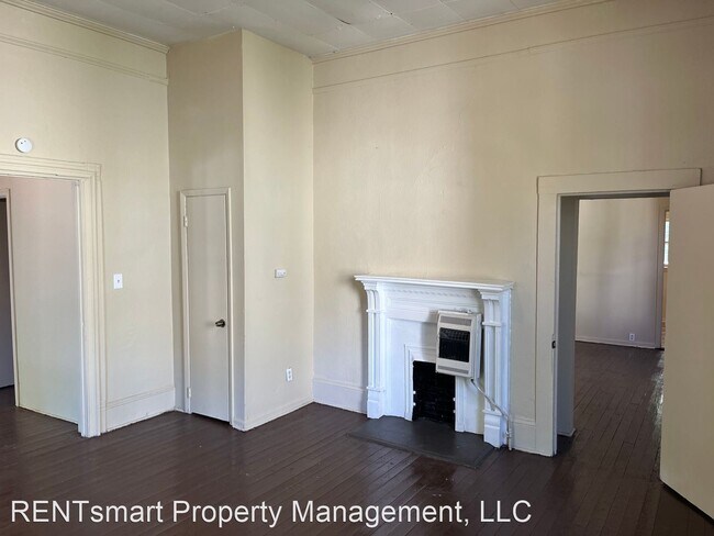 Building Photo - 2 br, 1 bath House - 2605 Jones Avenue Unit B