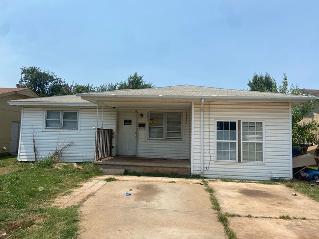 Primary Photo - Se 4bed 2bath home