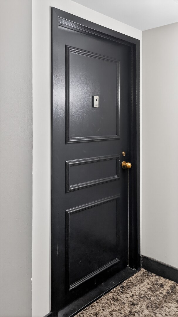 Building Photo - 10 E Ontario St