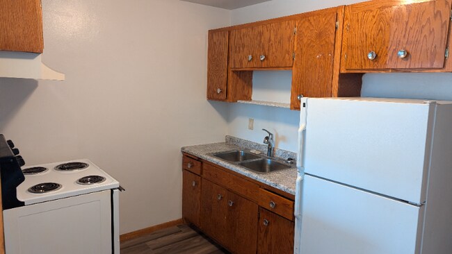 Building Photo - 2209 Washington St NE