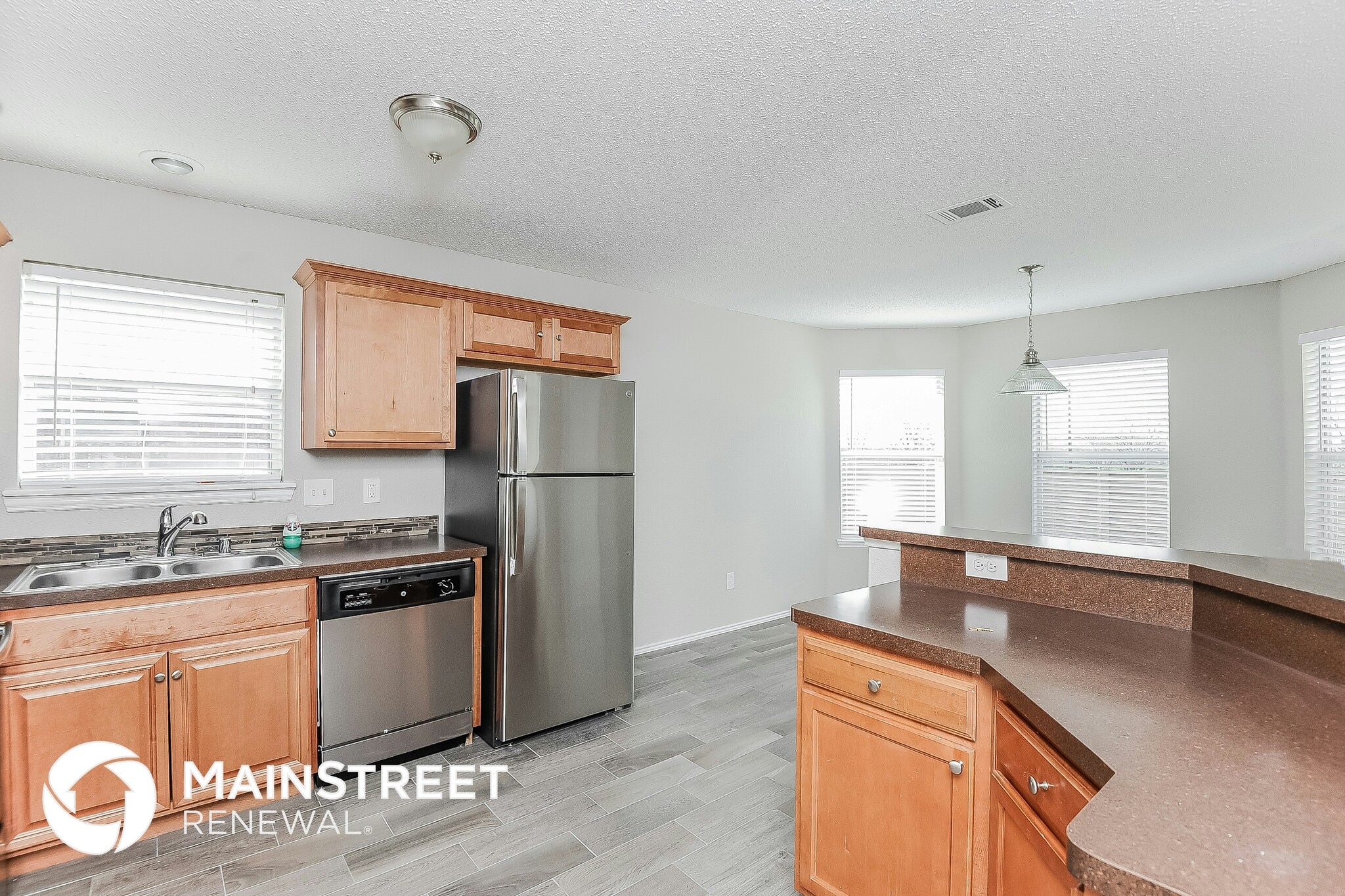 Building Photo - 517 Bretts Way