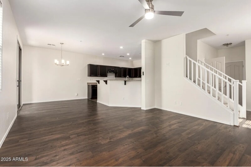 Building Photo - 1255 S Rialto