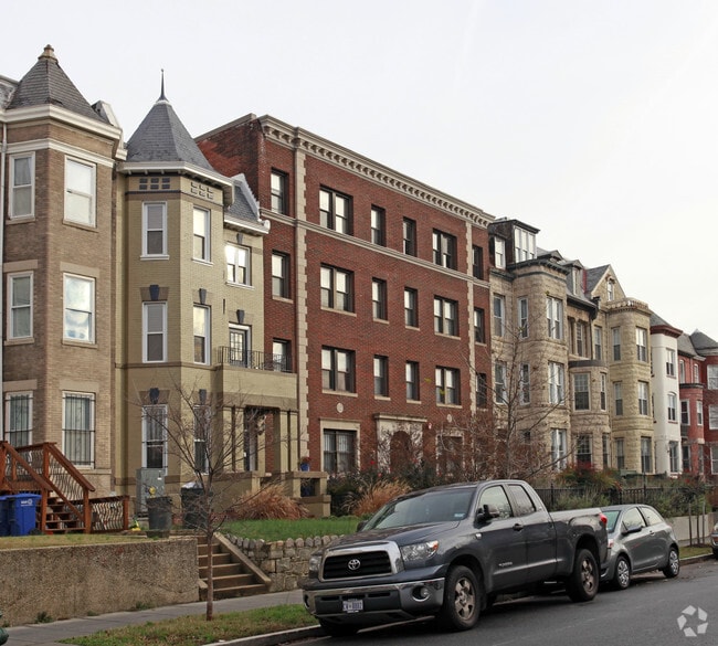 Building Photo - El Dorado