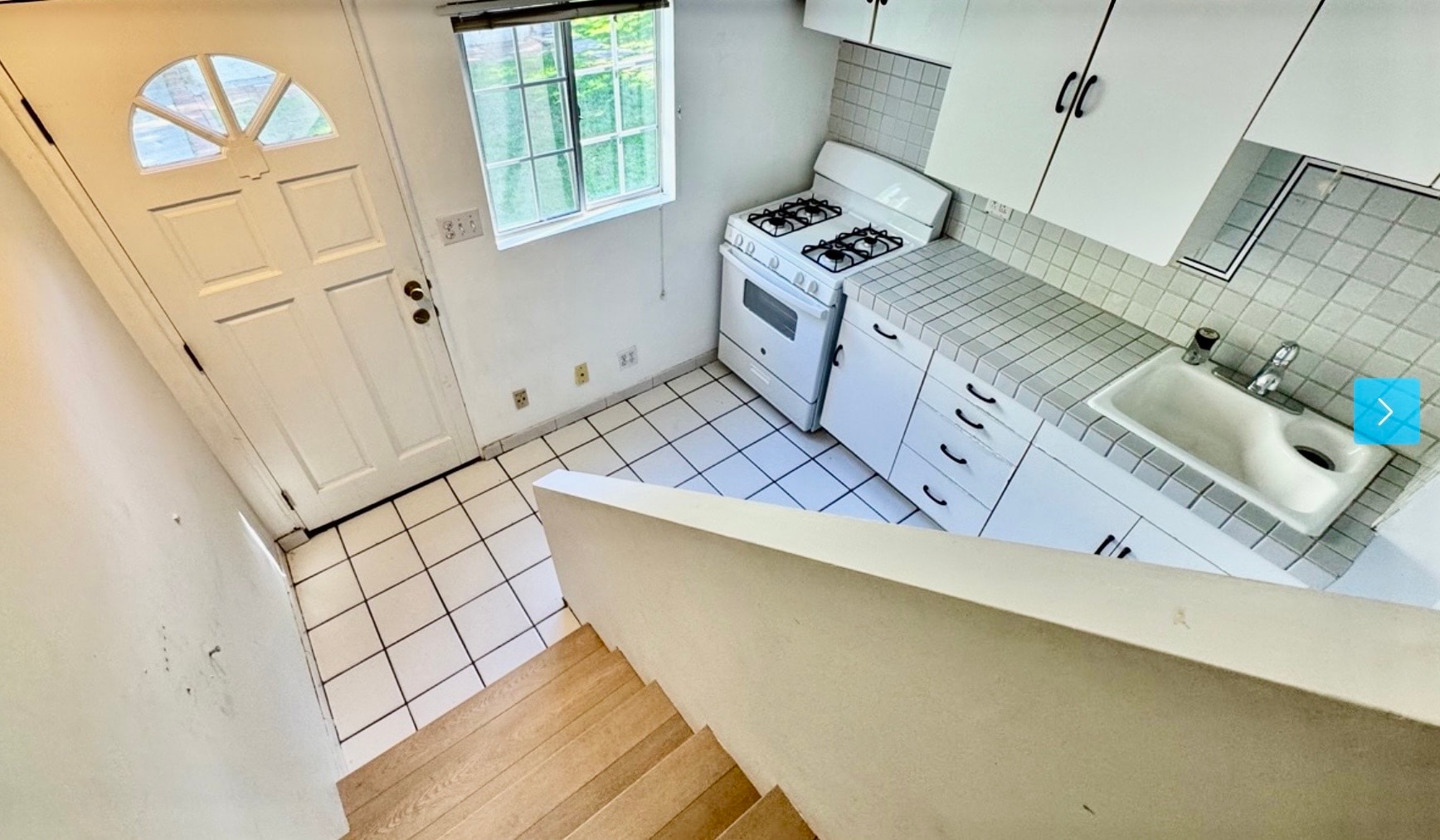 Building Photo - 459 N Alfred St