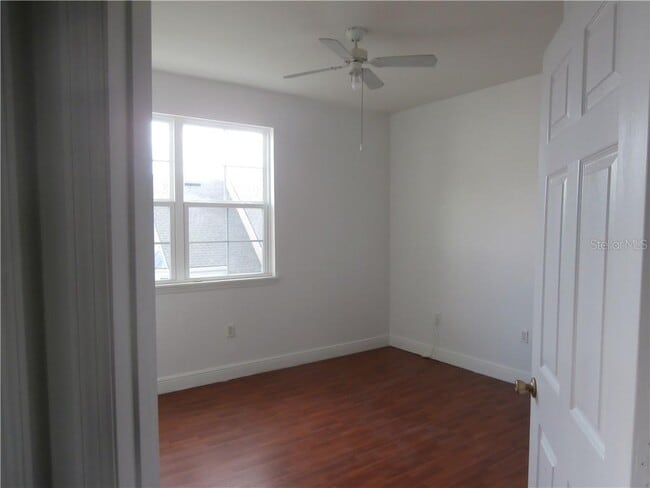 Building Photo - 6550 Time Square Ave