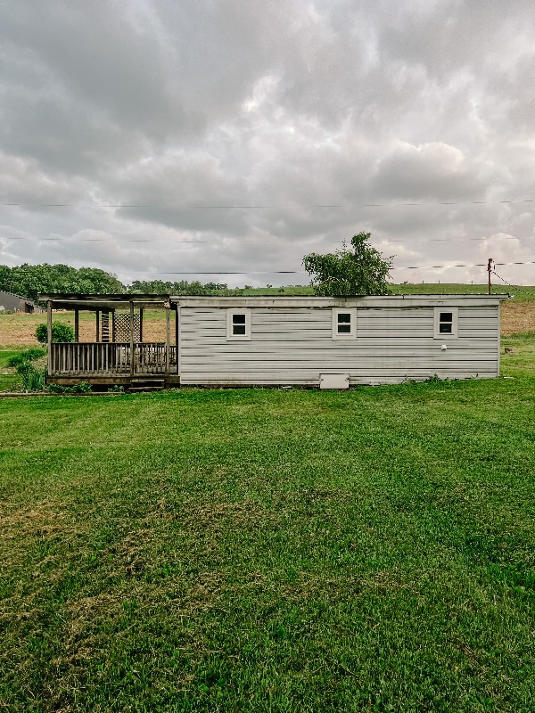 Building Photo - 379 Fetzertown Rd