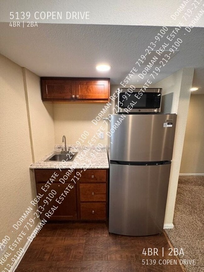 Building Photo - 5139 Copen Dr