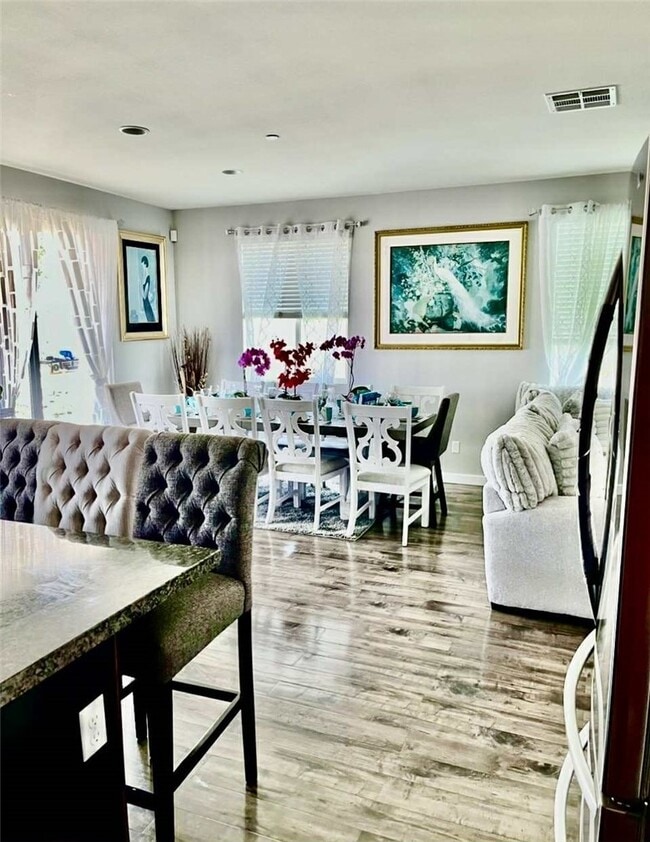 Building Photo - 31509 Tuberose Rd